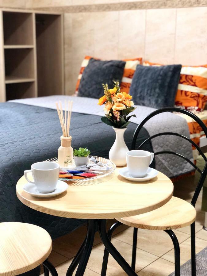 Modern Aparthotel Near Metro Pecherska Kijów Zewnętrze zdjęcie