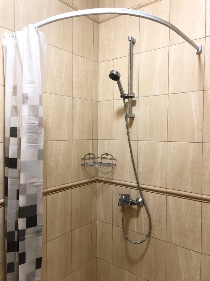 Modern Aparthotel Near Metro Pecherska Kijów Zewnętrze zdjęcie