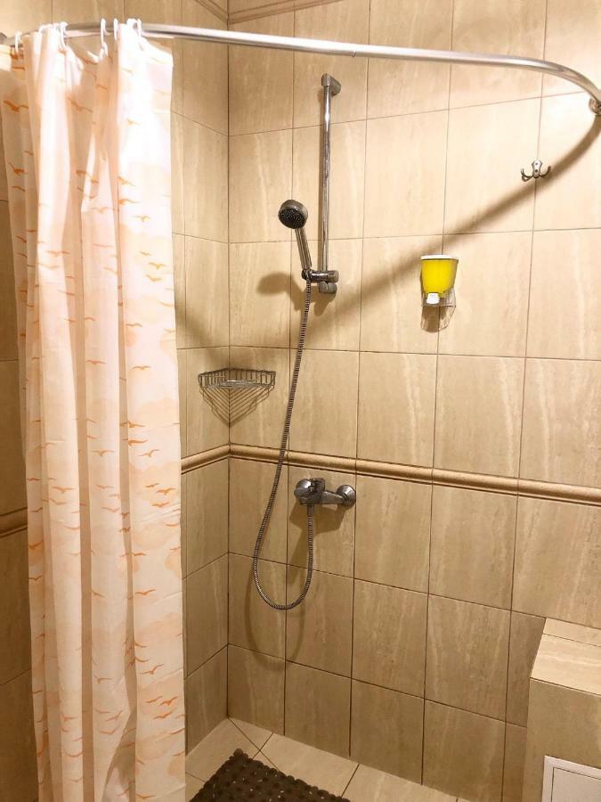 Modern Aparthotel Near Metro Pecherska Kijów Zewnętrze zdjęcie