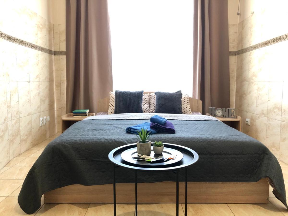 Modern Aparthotel Near Metro Pecherska Kijów Zewnętrze zdjęcie